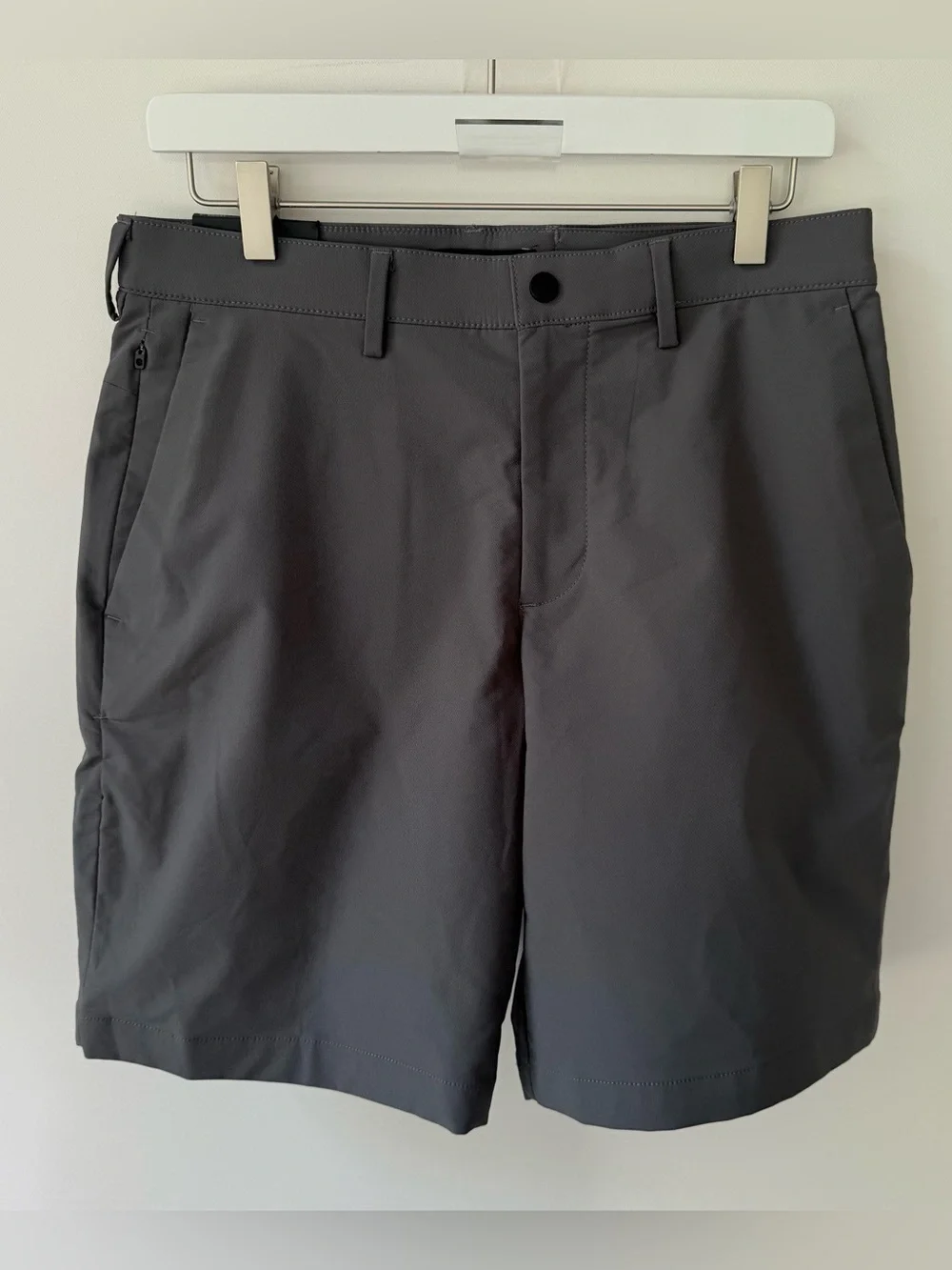 NWT Banana Republic Men’s City Short 9” Short size 31